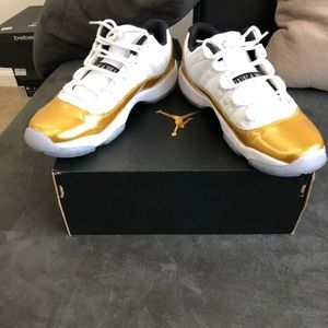 Jordan 11 closing season